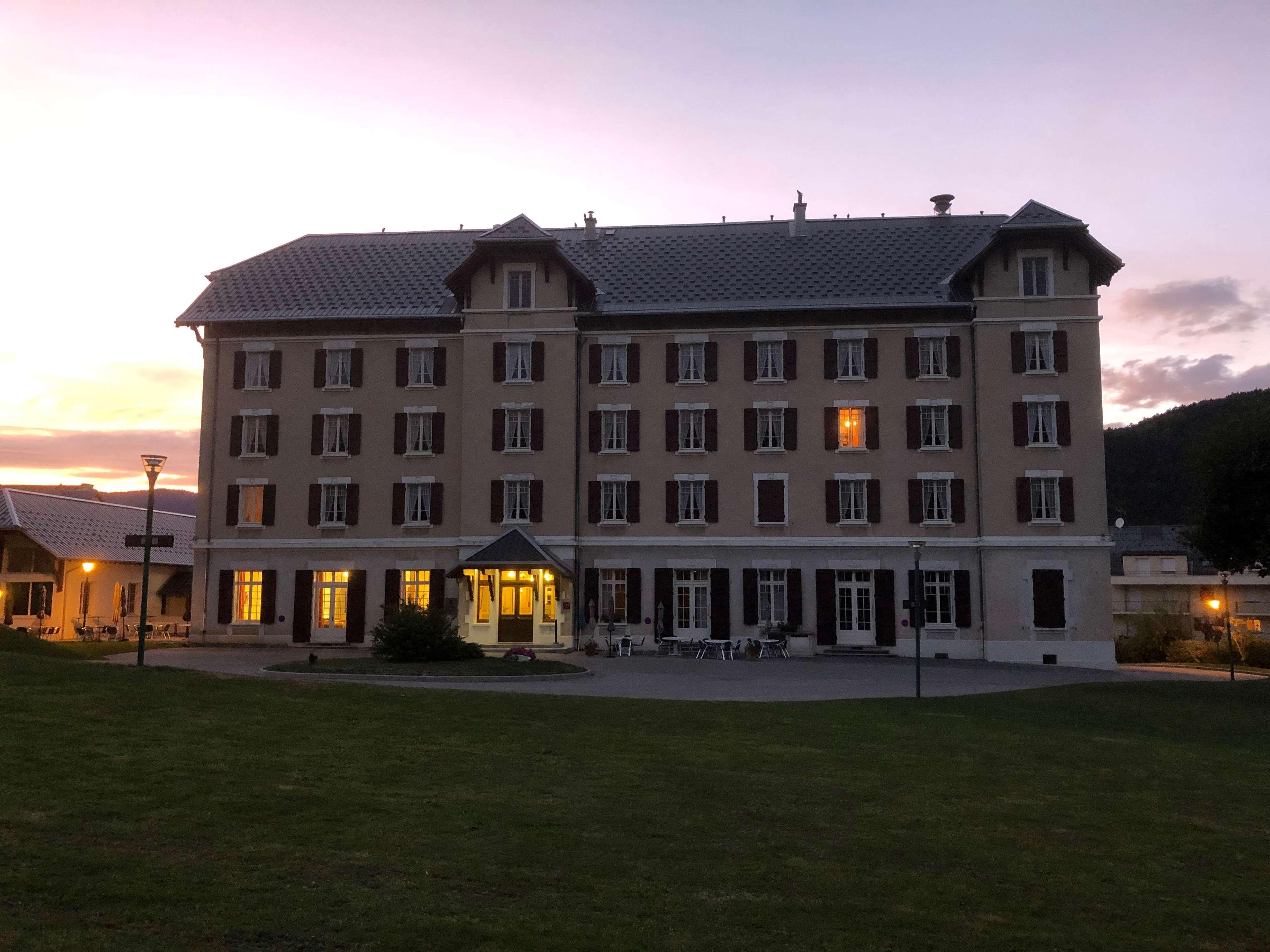 Best Western Grand Hotel De Paris & Spa Villard-de-Lans Exterior foto
